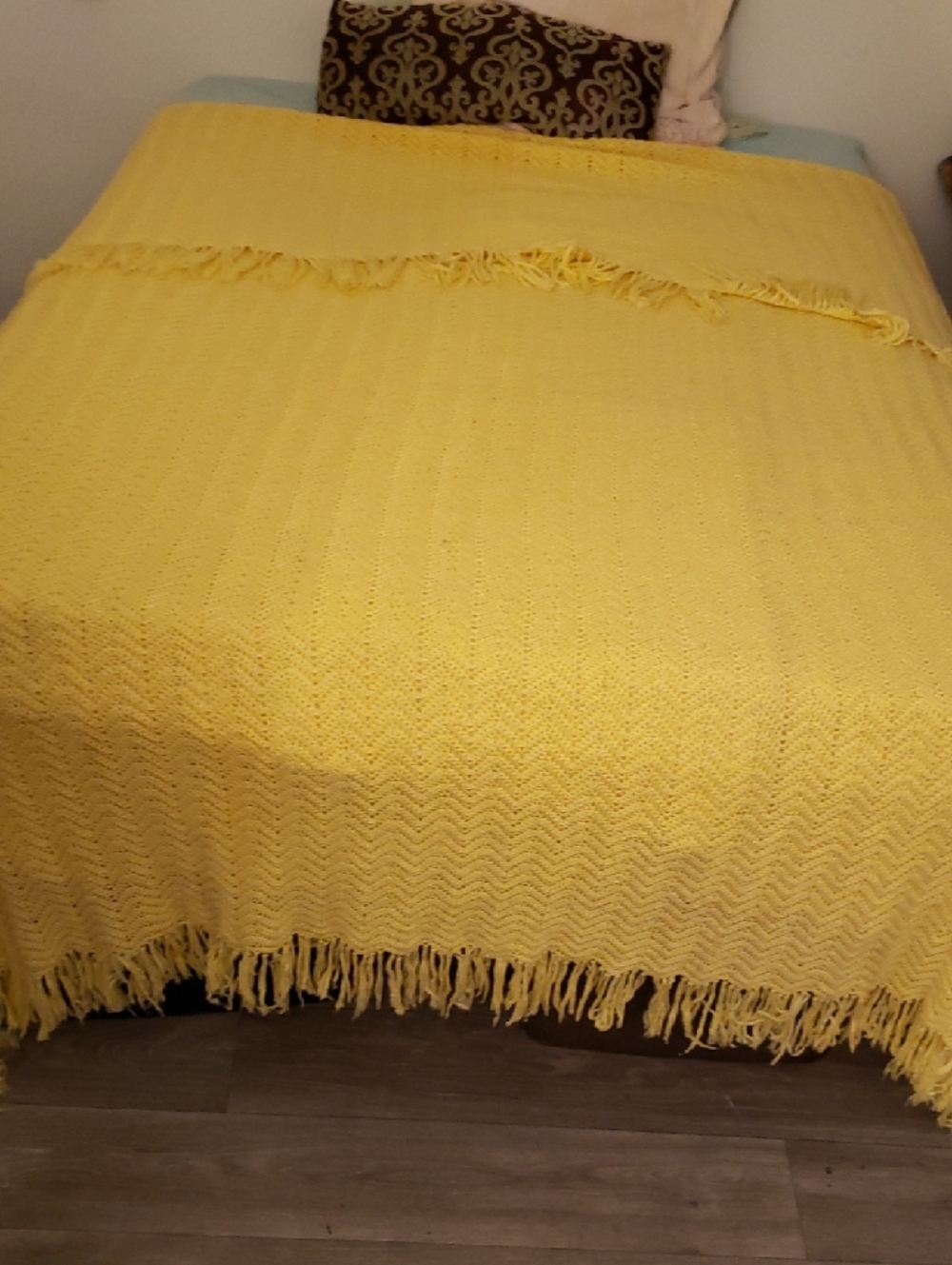 yellow  crochet  Blanket